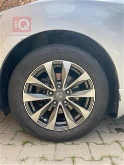 نيسان سنترا